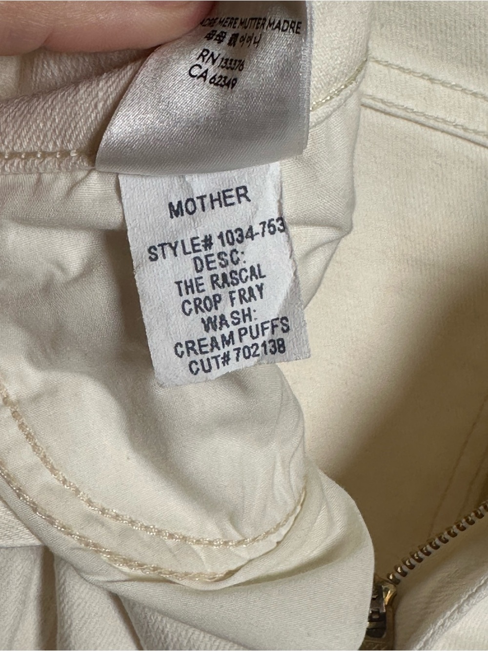Mother The Rascal Crop Fray Jeans Off-White/ Cream Size 25 Casual Trendy Preppy - Picture 10 of 14